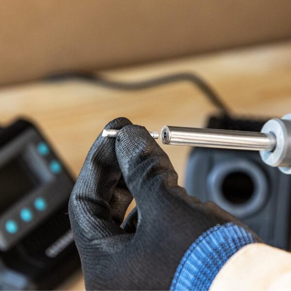 Imagen 4 CecoRaptor Perfect SolderStation 600 Advance de 60 W con temperatura ajustable entre 200-400 ºC. Estación de soldadura precisa para electrónica y bricolaje.