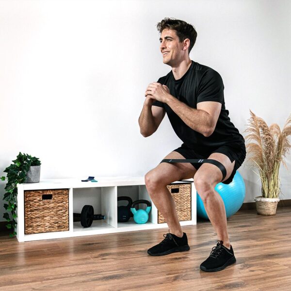 Imagen 4 Set de 5 bandas elásticas Cecotec DrumFit Resistance Band Set. Fabricadas en látex, con distintos niveles de resistencia y bolsa de transporte incluida.