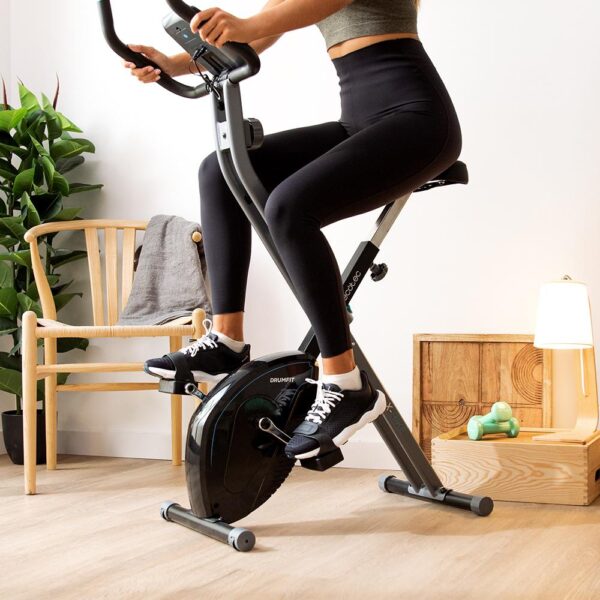 Imagen 8 Entrena en casa con la DrumFit X-Bike 3000 Neo. Bicicleta estática plegable con volante de inercia de 3 kg, resistencia magnética y pantalla LCD informativa.