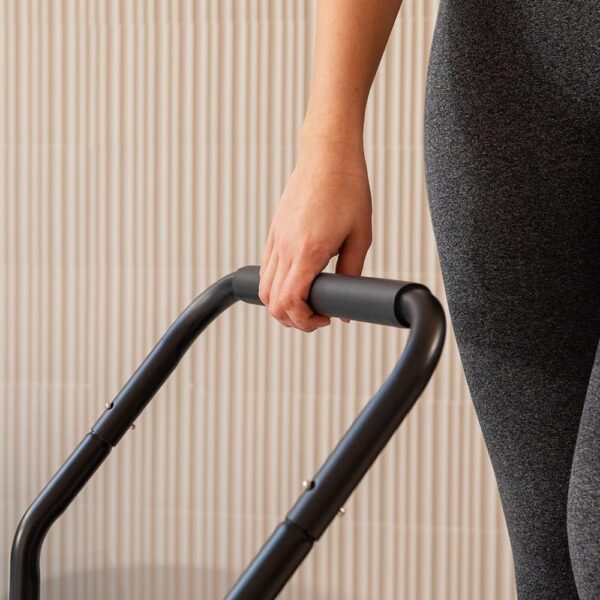 7194-Imagen-7 Imagen 7 Trampolín de fitness DrumFit Jump 920 de Cecotec con 92 cm de diámetro y base de 6 patas. Soporta hasta 100 kg, ideal para entrenamientos cardiovasculares.