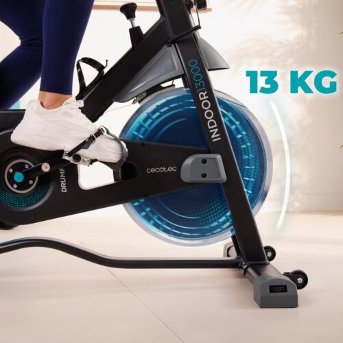 Imagen 2 Bicicleta indoor Cecotec Drumfit Indoor 13000 Race con volante de inercia de 13 kg, resistencia por fricción, pulsómetro, pantalla LCD y sillín ajustable.
