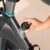 Imagen 7 Bicicleta de spinning Cecotec Drumfit Indoor 20000 Race con volante de inercia de 20 kg, resistencia por fricción, pulsómetro y pantalla LCD para tu hogar.