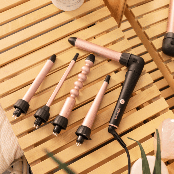 969-Imagen-5 Imagen 5 Rizador multicabezal Cecotec SurfCare MultiWaves con 5 cabezales, diseño ergonómico de 90 grados y revestimiento de turmalina para ondas y rizos profesionales.