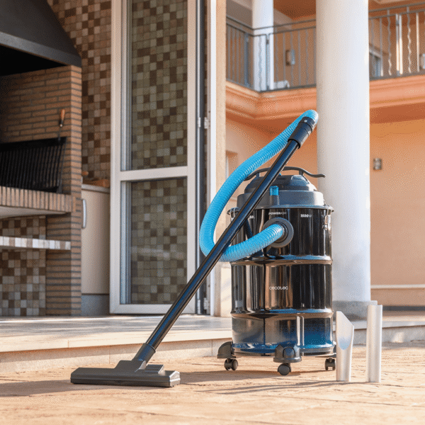 Imagen 3 Aspirador de cenizas Cecotec Conga Ash 6000 EasyGo Home XL. Potencia de 1500 W, depósito de 30 L y ruedas integradas para una limpieza cómoda y eficaz.