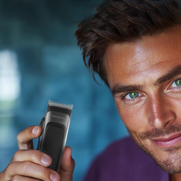 Imagen 6 Cortapelos Cecotec PrecisionCare Power Blade con motor de 5800 rpm, cuchillas de acero inoxidable y 6 peines guía para un corte preciso y profesional en casa.