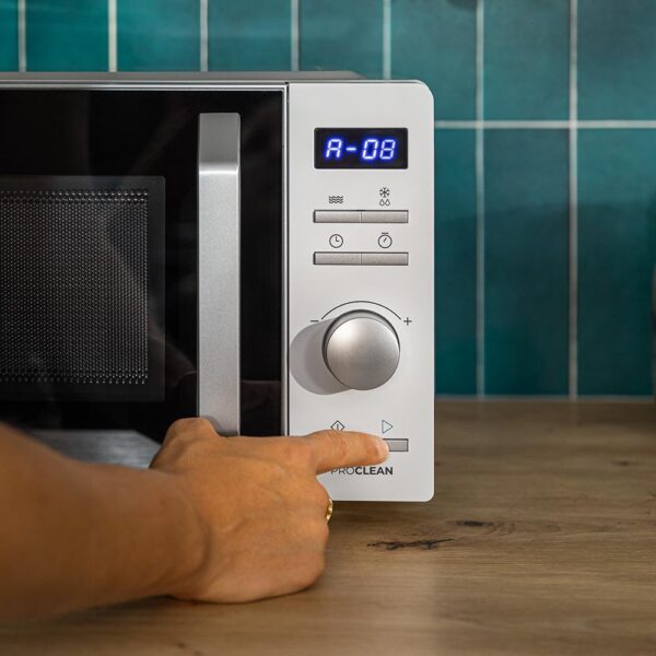 Imagen 7 Microondas Cecotec ProClean 5010 Inverter White de 19 litros. Calienta y descongela de forma uniforme conservando el sabor natural de tus alimentos.