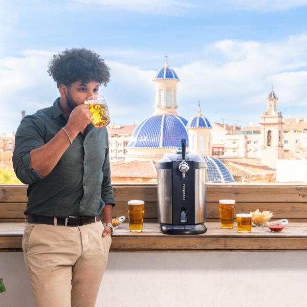 Imagen 4 Dispensador de cerveza de acero inoxidable de 5L. Temperatura ajustable 2-12ºC, pantalla LED y compatible con barriles universales con y sin presión.