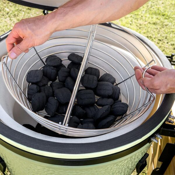 Imagen 4 Completo pack de accesorios DragonPack 6000 L para la barbacoa kamado DragonFire 6000. Incluye pinzas, cubierta, recolector de cenizas, canasta y guantes.