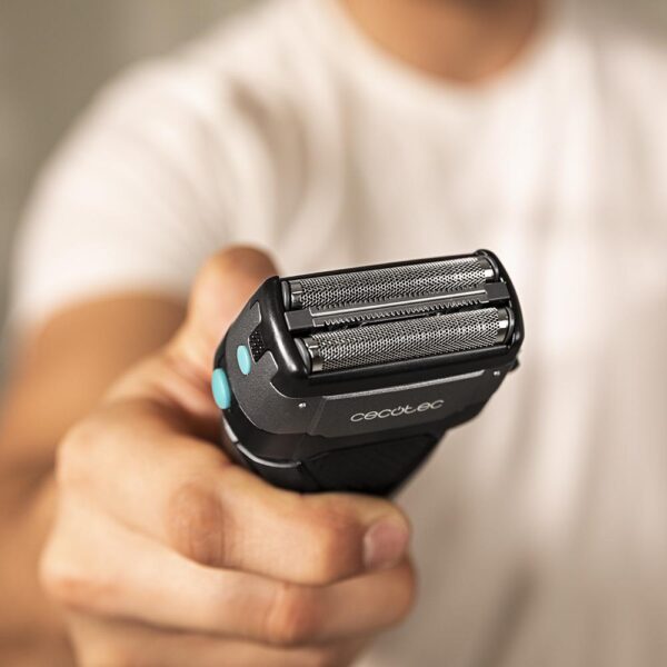 Imagen 5 Afeitadora laminar CECOTEC PrecisionCare x-Trimm Triple. Equipada con 3 cuchillas de acero inoxidable, 60 min de autonomía y resistencia al agua IPX6.