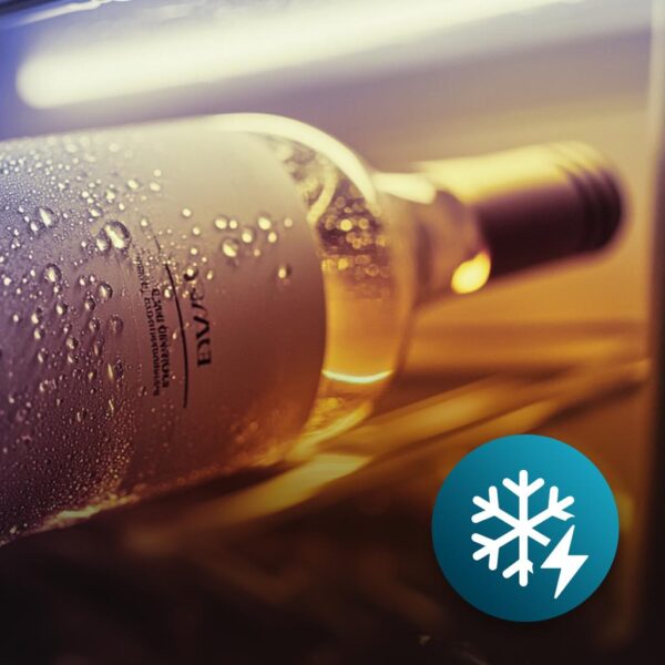 Imagen 5 Vinoteca Bolero GrandSommelier 1550 CoolCrystal con capacidad para 15 botellas, tecnología Hyper-cooling, panel táctil y temperatura regulable de 8 a 18 ºC.