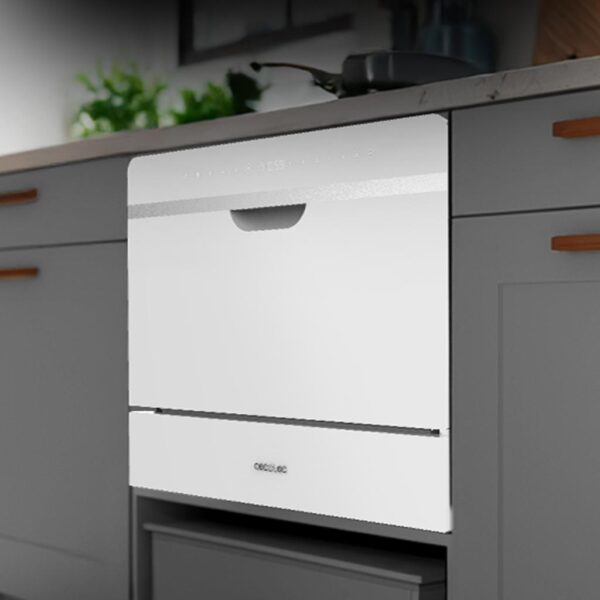 Imagen 8 Lavavajillas semi-integrable Bolero Aguazero 2500 S-BI White Glass de 6 servicios. Eficiencia clase D, 5 programas y panel Touch Control para un lavado eficiente.