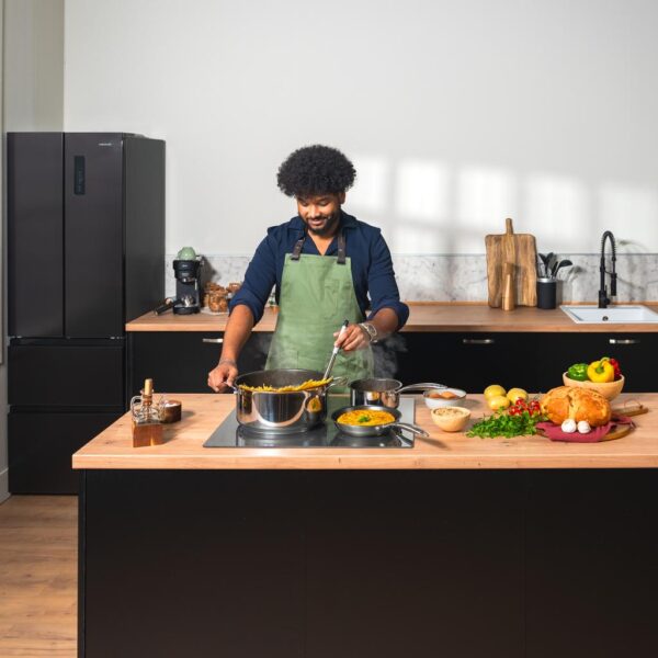 Imagen 6 Placa de inducción Cecotec Bolero Squad I 3600 FullFlex Grey de 7400W. Dispone de zona Flex, zona extra grande, control táctil invisible y elegante acabado gris.