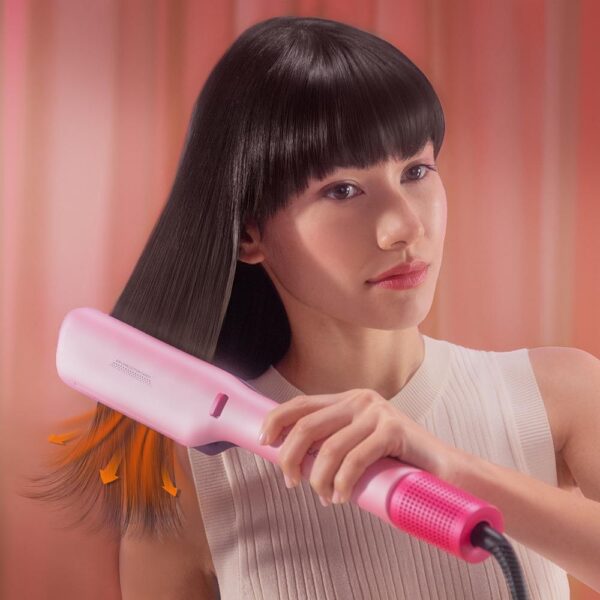 A01_EU01_100989-Imagen-5 Imagen 5 Protege tu cabello con RitualCare Air Lisse Champagne. Plancha con aire, tecnología iónica, queratina y aceite de argán para un alisado brillante y saludable.