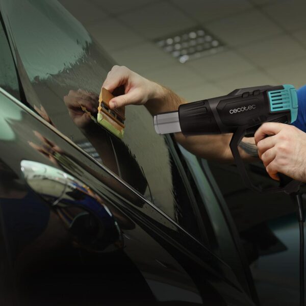 A01_EU01_102513-Imagen-8 Imagen 8 Pistola de calor Cecotec de 2000W con temperatura regulable de 50ºC a 550ºC. Incluye maletín, 4 boquillas y sistema de calentamiento ultrarrápido profesional.