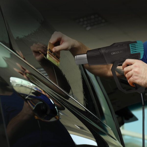 Imagen 8 Pistola de calor Cecotec de 2000W con control digital, rango de 50ºC a 600ºC, calentamiento rápido, 4 boquillas y maletín. Herramienta de alta precisión.