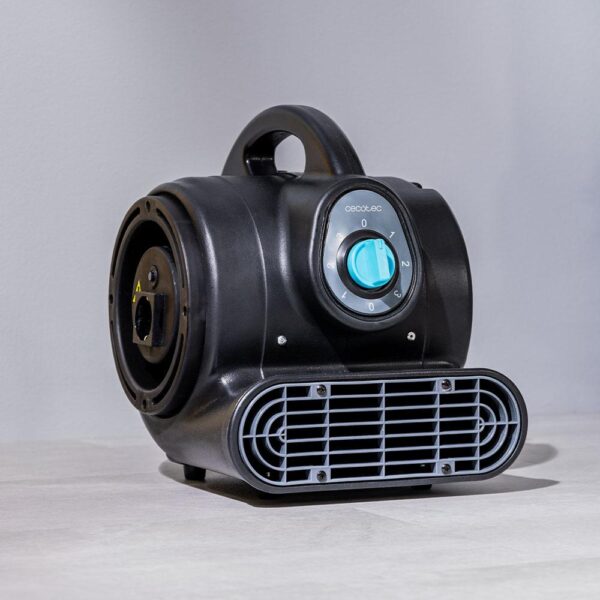 A01_EU01_106745-Imagen-7 Imagen 7 Soplador de aire industrial Cecotec BlowIndustry 2000 FlowFloor con 200W, 1400 RPM y 3 velocidades. Ideal para ventilación y secado rápido de superficies.
