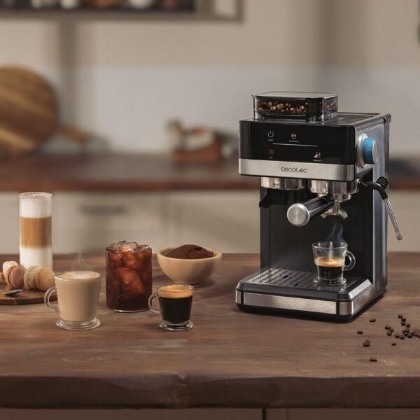Imagen 4 Cafetera espresso Power Espresso 20 Grind de 1350 W con molinillo integrado, 20 bares de presión, sistema Thermoblock y depósito de agua de 2,5 litros.