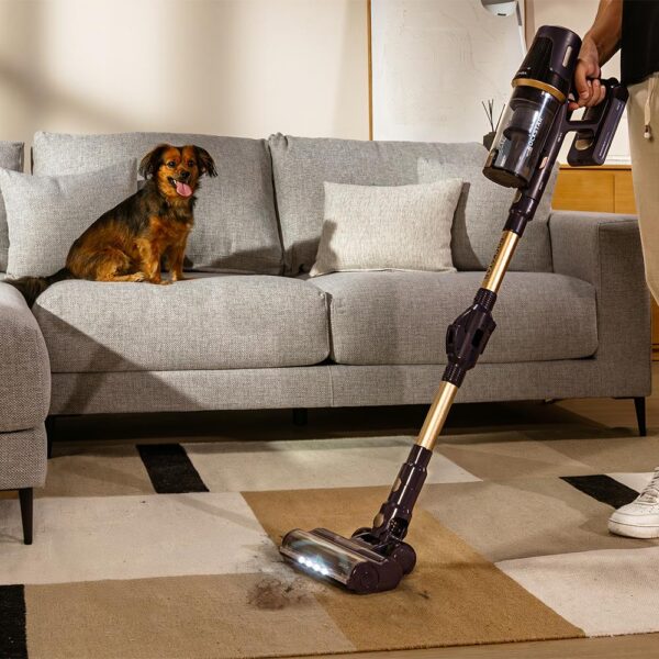 Imagen 6 Aspirador vertical Conga Rockstar RS70 Pet Flex con motor digital BLDC, 400 W de potencia, 25 kPa de succión y diseño flexible para eliminar el pelo de mascotas.