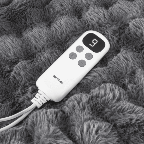 Imagen 4 Manta eléctrica Cecotec HeatConfort Noa de 200 x 180 cm. Disfruta de un calor suave, uniforme y regulable para noches frías de invierno con total seguridad.